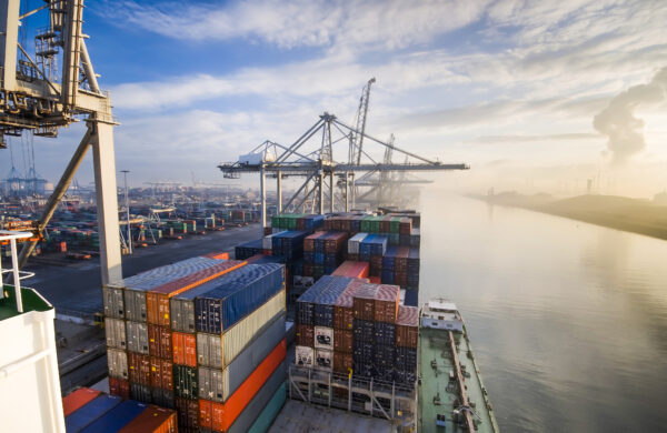 Challenge for freight forwarders: Security services according to the UCC